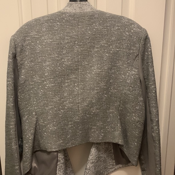 BCBC “Candice” blazer size large - Picture 6 of 8